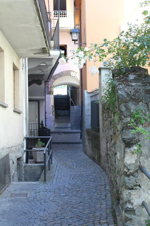 In Centro A Saint Vincent Apartment Exterior foto